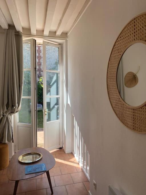 Loft/Jardin Et Parking : Le Petit Clos Bourdet Онфлёр Экстерьер фото