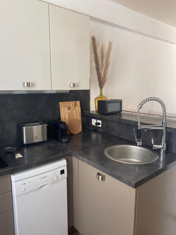 Loft/Jardin Et Parking : Le Petit Clos Bourdet Онфлёр Экстерьер фото